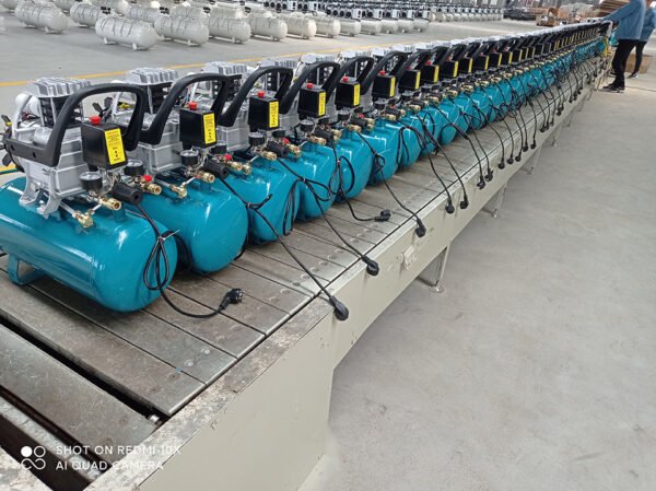 Gas Booster Compressor For Stone Crushing SAYI-K28 8bar 4kw with 200L air tank Piston Air Compressor