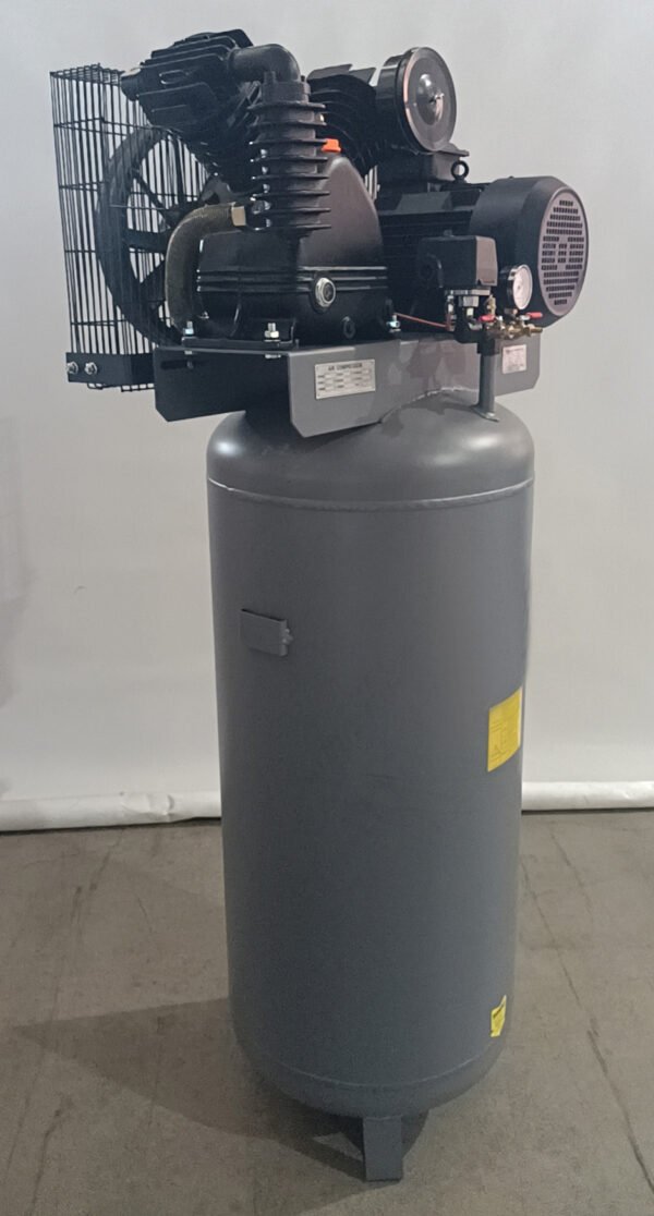 Sayiair V2080t CE Two Stage 5HP 12bar Cast Iron High Pressure Reciprocated Air Compressor with ASME Vertical Tank 230L