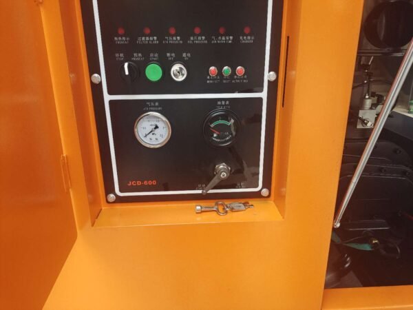 Customized Direct Driven Diesel Cumis Engine 375CFM 10bar Tier3 Mining Portable Screw Air Compressor