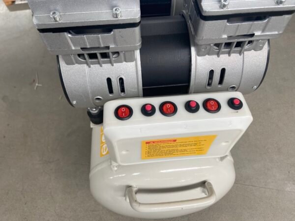 Quality Guarantee SAYI 800*3/65L Oilless Head Air Mute Compressor Portable Oil Free Air Compressor