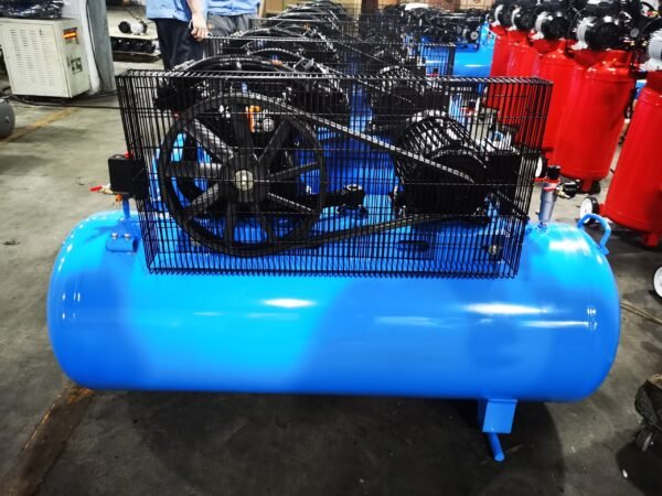 Customized SY-V2065H Two Cylinder Compressor Cast Iron Head 10 air bar 3HP High Pressure Air Compressor 200l