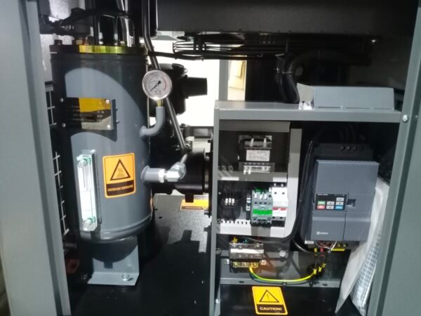 Sayi VFD IP23 15kw 20HP 8bar Direct Driven Screw Air Compressor