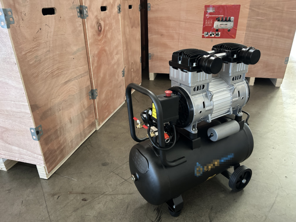 German Style 1600W copper wire motor 8 bar 25L CE Approved Oil free air compressor for car wash