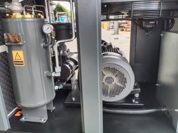 Sayi 37kw 50HP Fixed Speed 7 Bar Belt Driven Screw Air Compressor