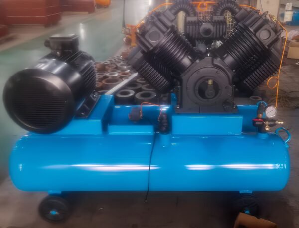 SAYI V2155T 22KW double stage piston air compressor - view 2